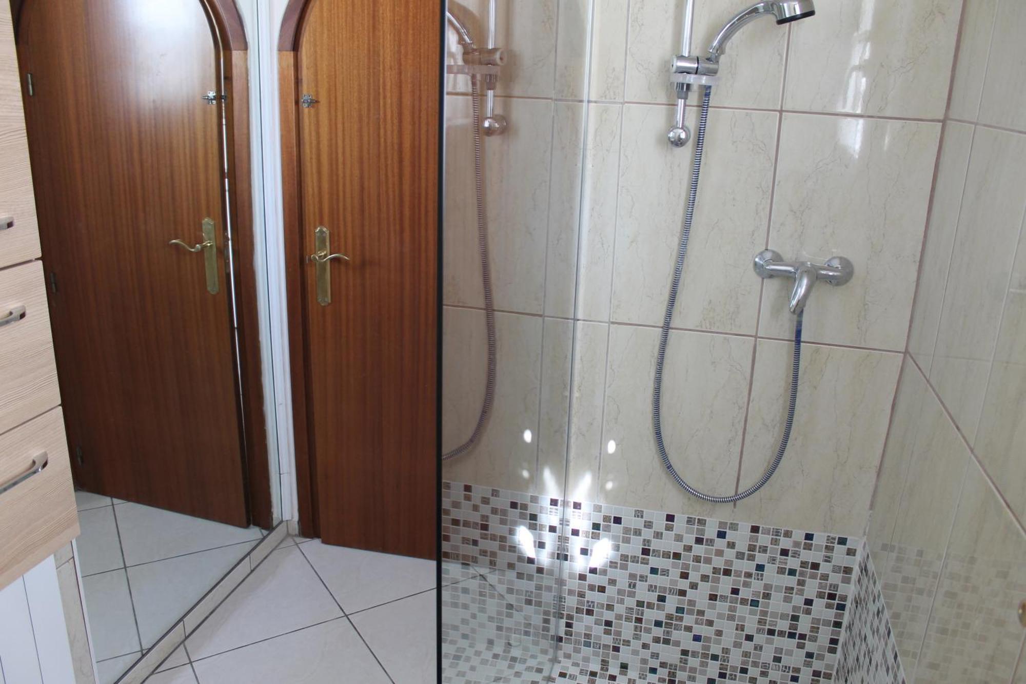 Apartamento De Dos Habitaciones Con Vistas Al Mar Empuriabrava Bagian luar foto